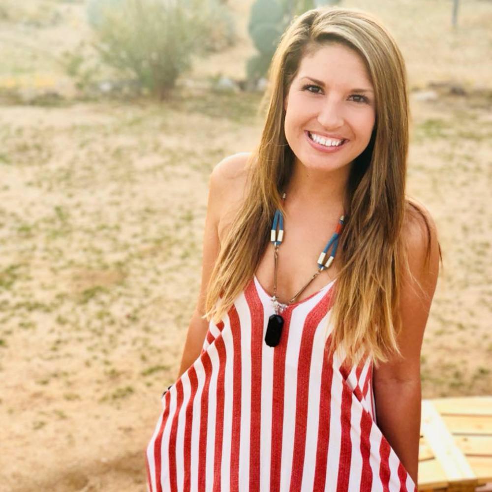 Meet your Posher, Kelly